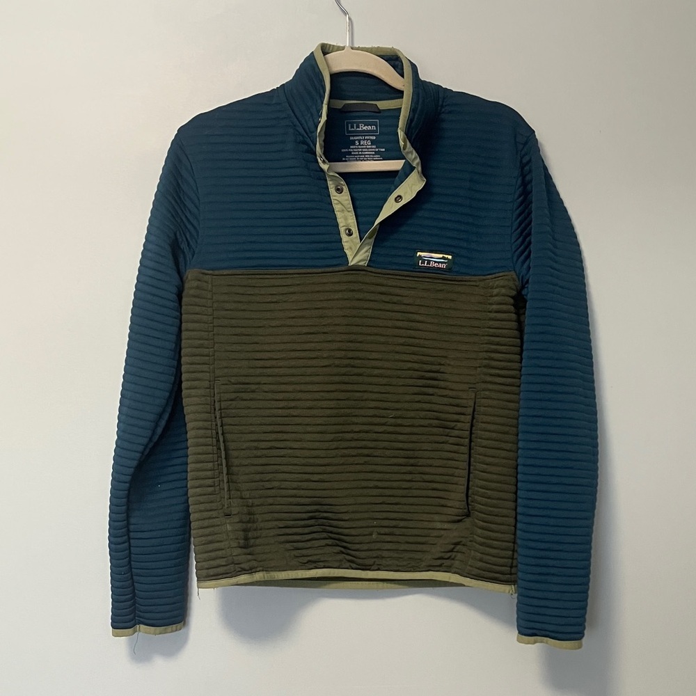 L.L. Bean Teal and Olive Ribbed Slightly Fitted Pullover
